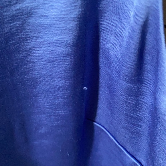 Banana Republic Satin Top - Picture 3 of 4